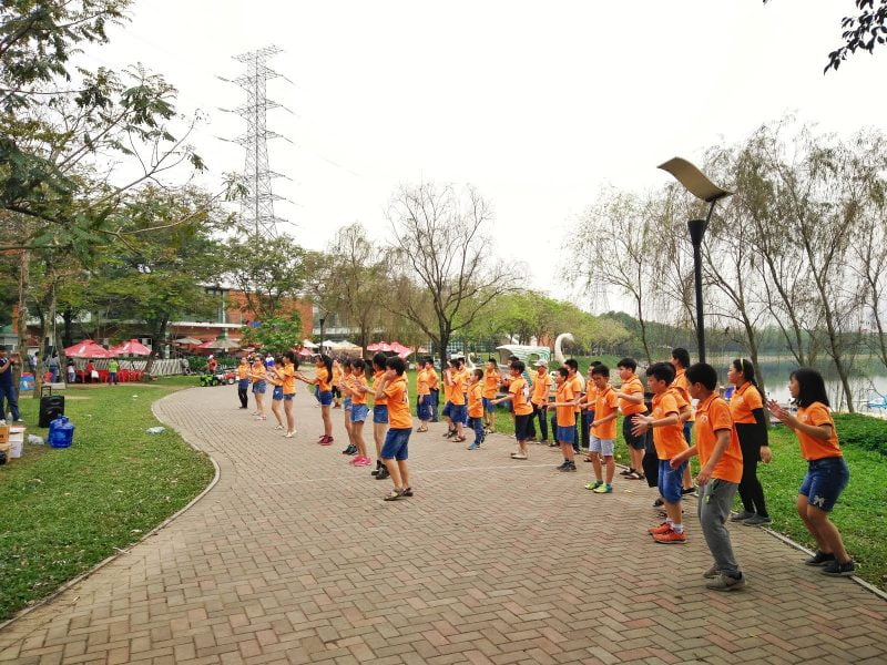 Hoạt động ngoại khóa cho trẻ em tại công viên Yên Sở