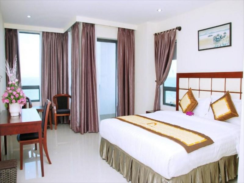 Sea Front Hotel - khách sạn 3 sao ở Đà Nẵng view biển