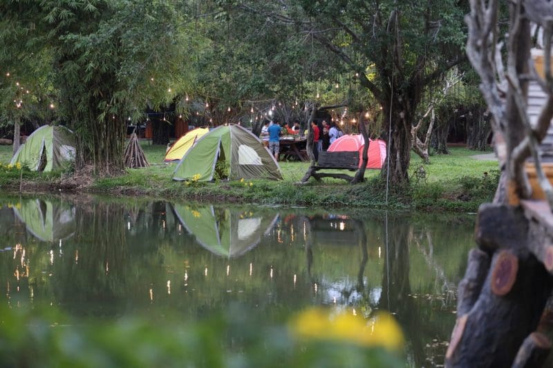 Tổ chức cắm trại ngoài trời tại khu du lịch sinh thái Bò Cạp Vàng
