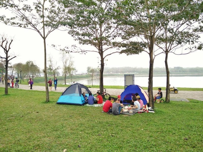 Công viên Yên Sở là chỗ chơi cho bé ở Hà Nội lý tưởng vào cuối tuần
