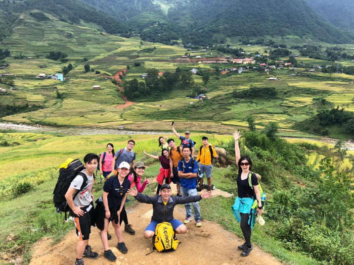 Di chuyển trong Sapa bằng hình thức Trekking 