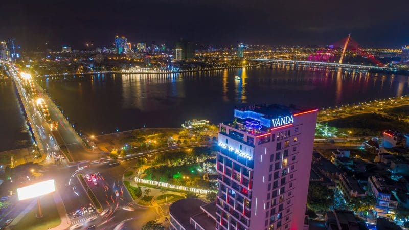 Vanda Hotel là khách sạn 4 sao Đà Nẵng có thể ngắm trọn cầu Rồng