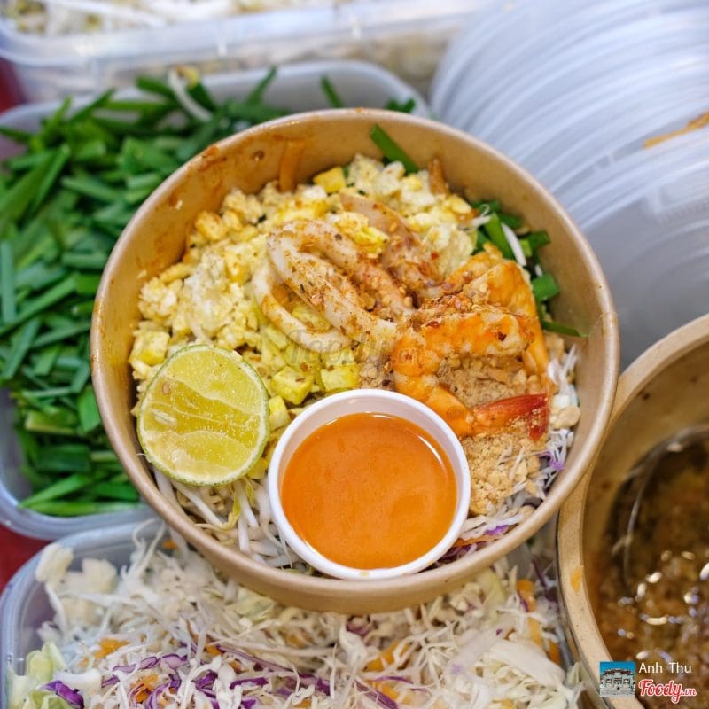 Pad Thái là món ăn đặc sản chính thống của Thái Lan được nhiều du khách ưa thích