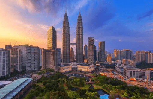 Tháp đôi Petronas - Biểu tượng sự hào quang của Malaysia