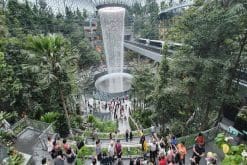 Sân bay Changi - Cong trình khổng lồ Singapore