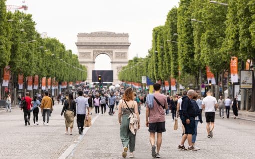 Check-in tại Đại Lộ Thiên Đàng – Champs Élyseés