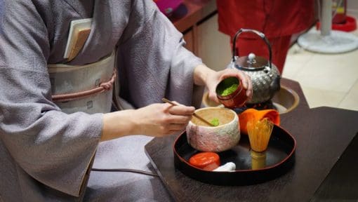 Thưởng thức nghệ thuật trà đạo Nhật Bản – Tour Nhật Bản 5 ngày