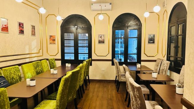 Nhà Hàng Ấn Độ Tại Hà Nội BENARAS có điểm đặc biệt là giảm lượng dầu tới 80%