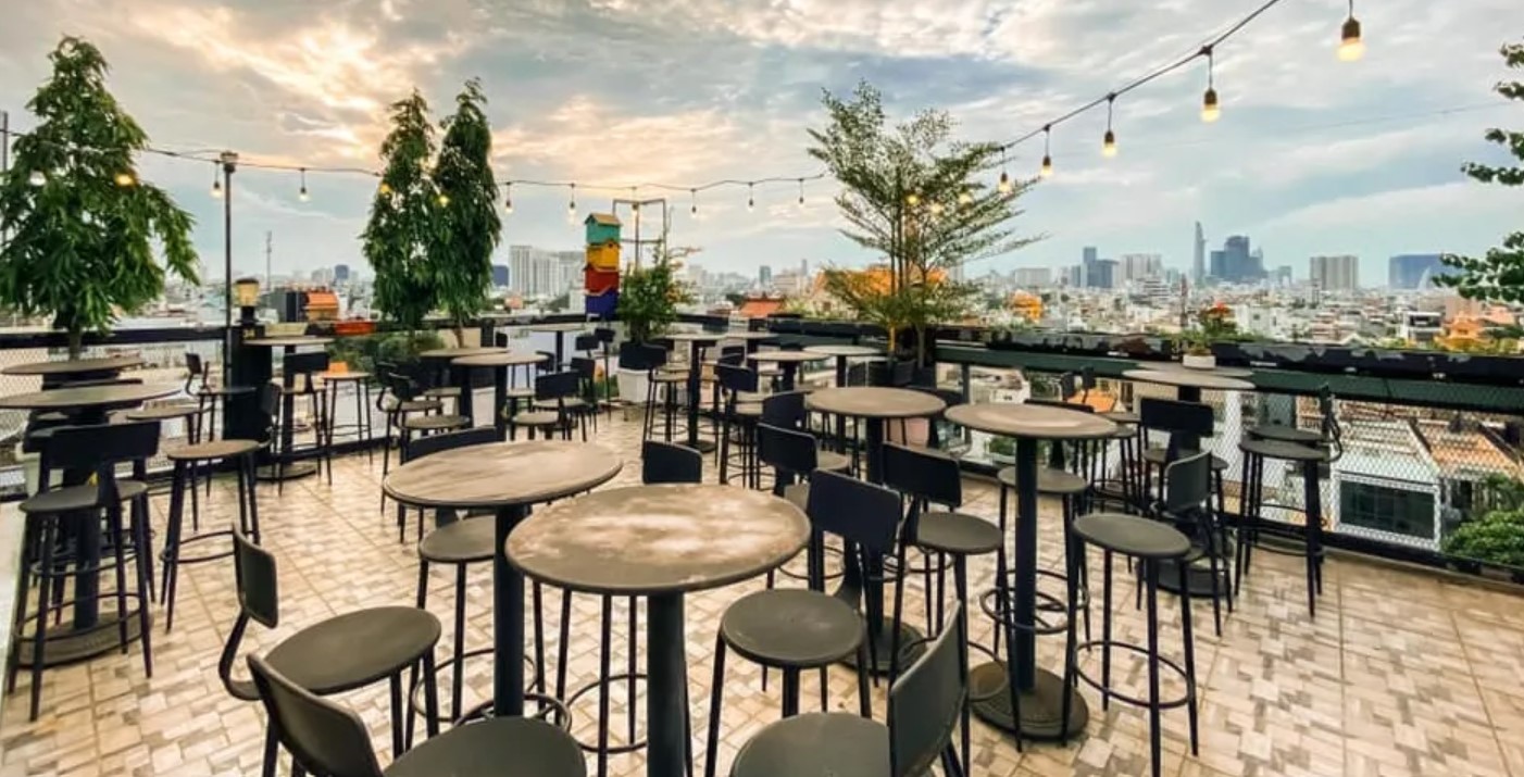 QUÁN CAFE ĐẸP QUẬN 7 PHÚ MỸ HƯNG VỚI KHÔNG GIAN SÁNG TẠO VÀ THOÁNG MÁT