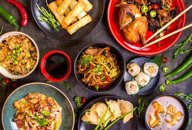 Ẩm thực địa phương là một nét văn hóa độc đáo và hấp dẫn của mỗi vùng miền. Khi đến thăm Thác Bà Tánh Linh