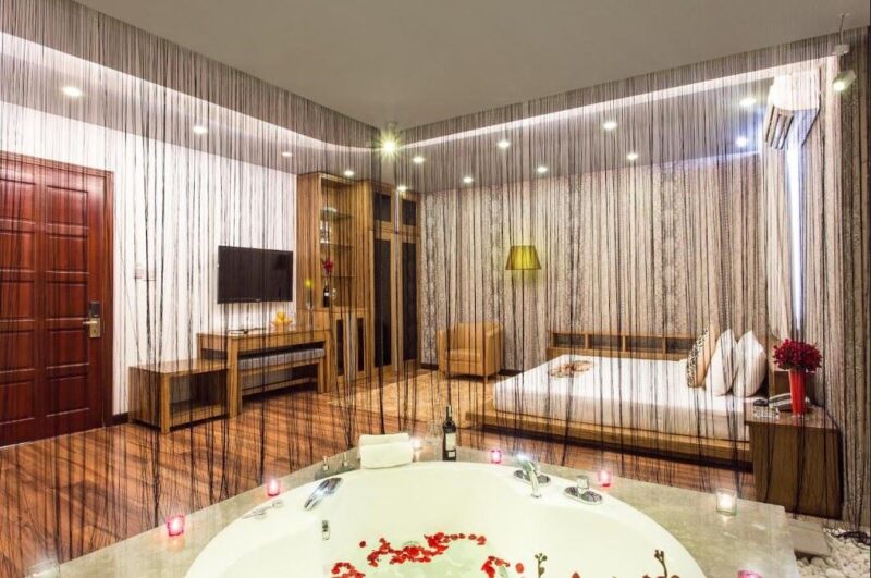Khách sạn tình yêu Thủ Đức Valentine