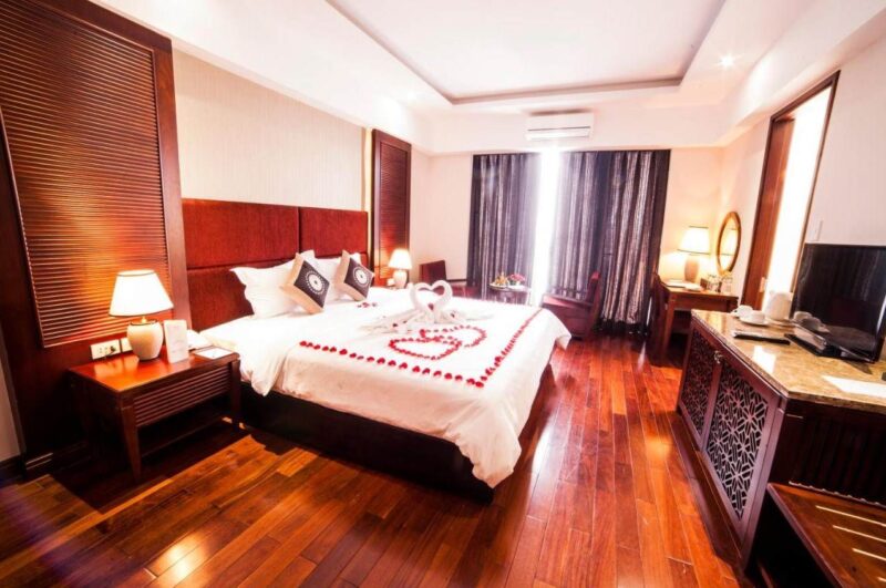 Moonlight Hotel Hue – Khách sạn tình yêu Huế