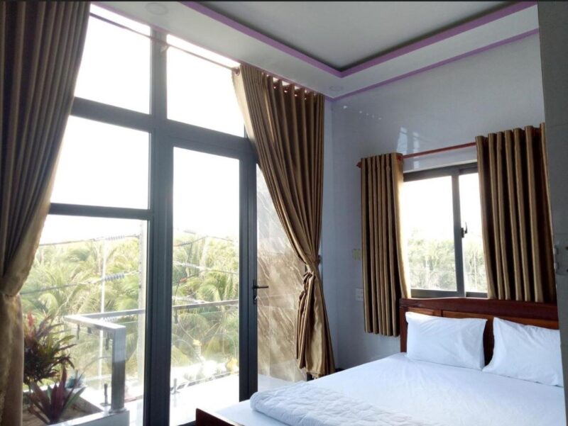 Nhà nghỉ Hướng Dương