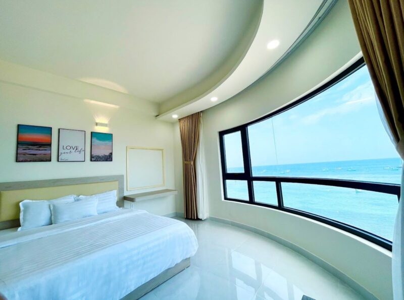 Island Sunset Hotel - Khách sạn tình yêu Phú Quý