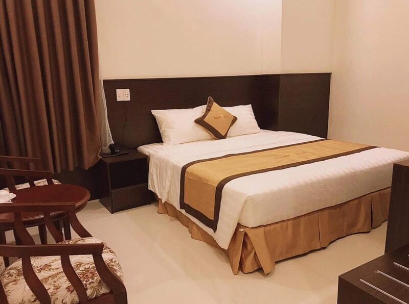 Lucky Star Hotel