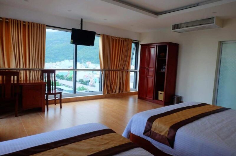 Green Hotel