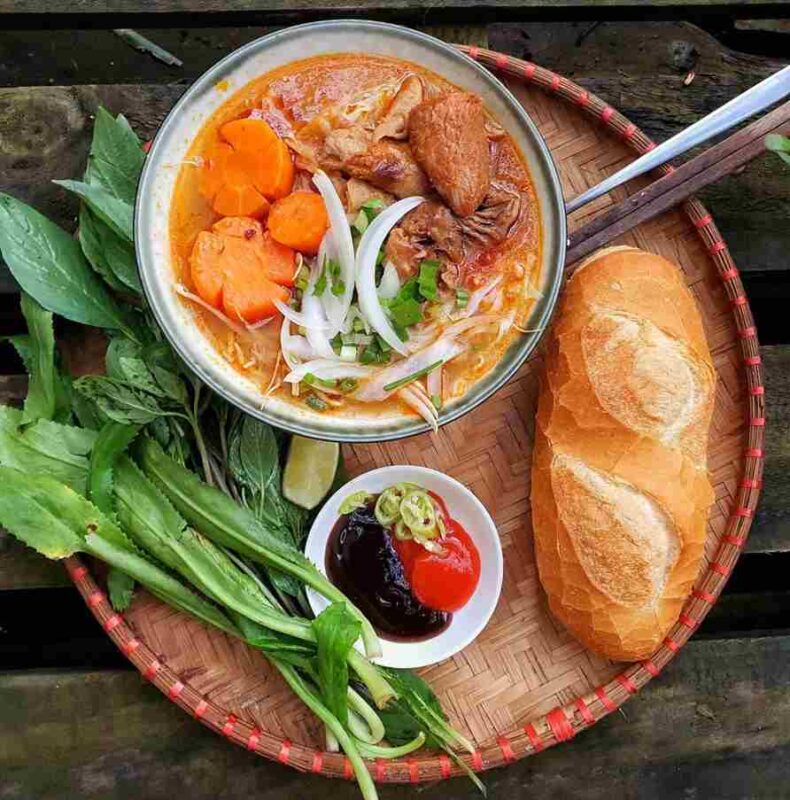 Quán ăn Tan Bình - Phá lấu Rubi