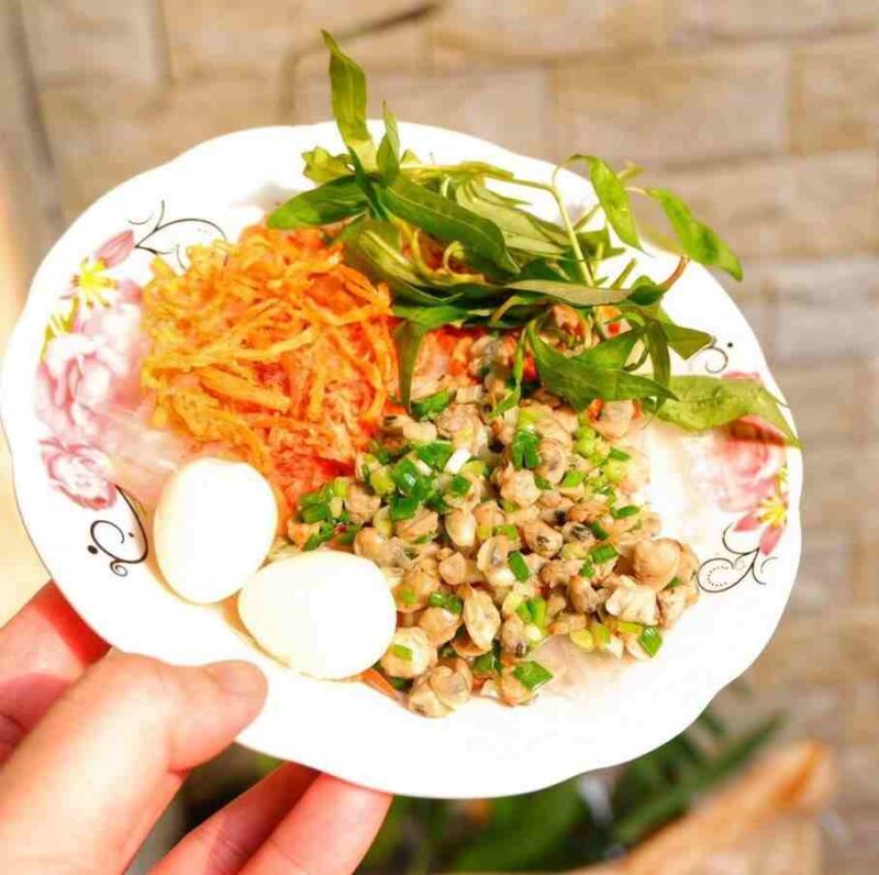 Bánh tráng hến cô Ba Quận 12