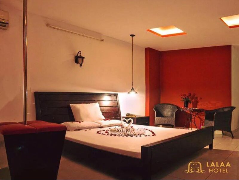 Khách sạn tình nhân Lalaa Hotel tiện nghi, sang trọng