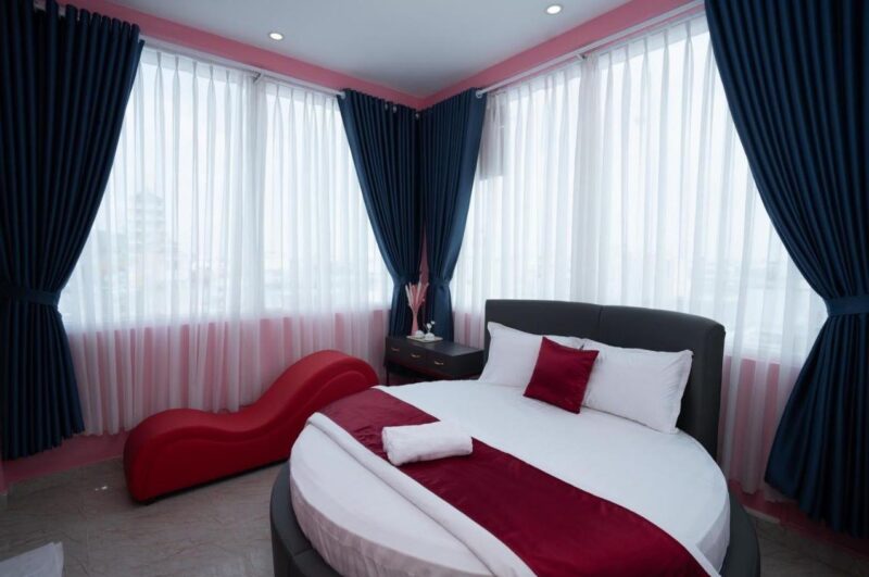 Eros Hotel
