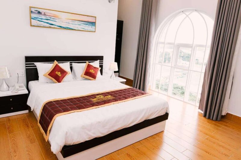 Thịnh Gia Phát Hotel - Khách sạn tình nhân phong cách Châu Âu