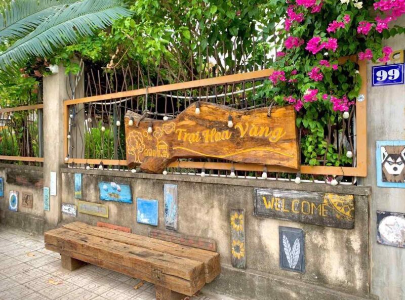 Trại Hoa Vàng Homestay Phú Yên