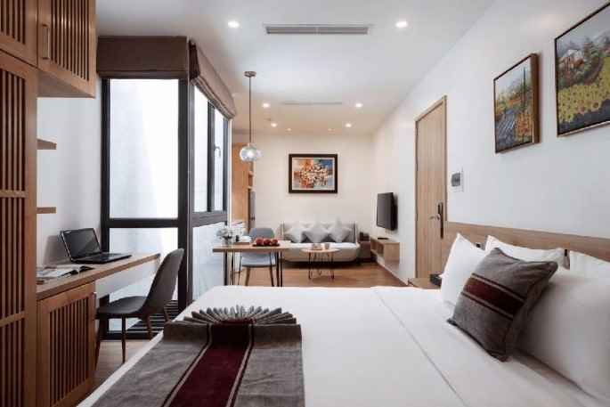 Queen House