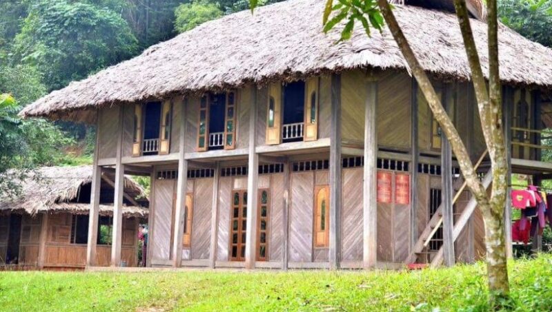 Homestay Bản Ngòi