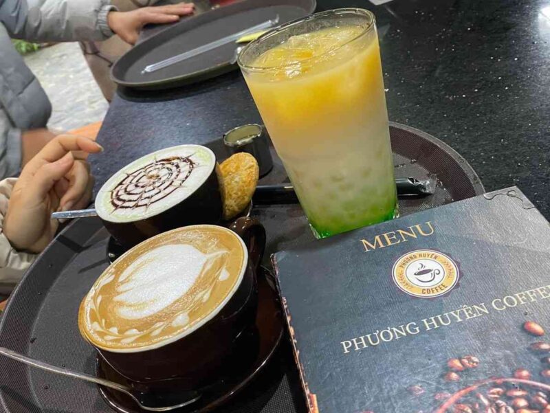 Phương Huyền Cafe