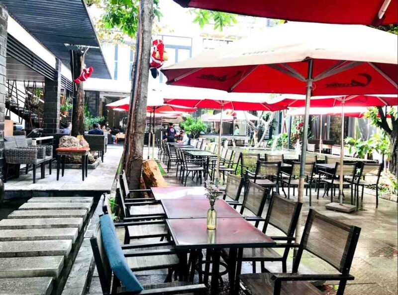 Cafe Hội quán Việt