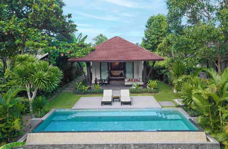 Lagoon Pool Villa Huế