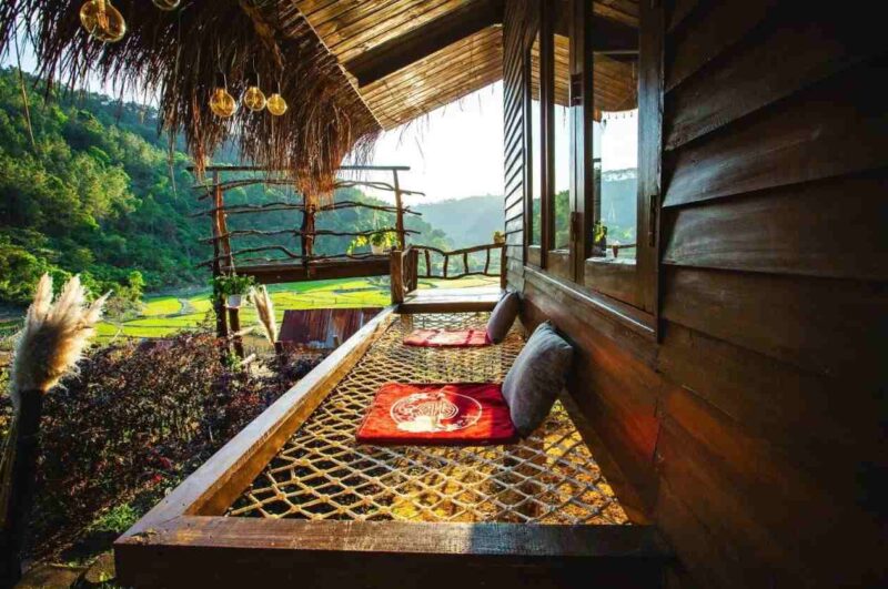 Nhà trong bản – Homestay Măng Đen
