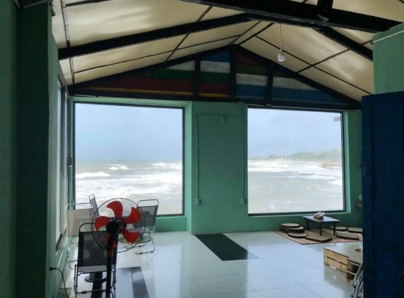 Lobby House: Trải Nghiệm Biển Cảnh Tuyệt Đẹp