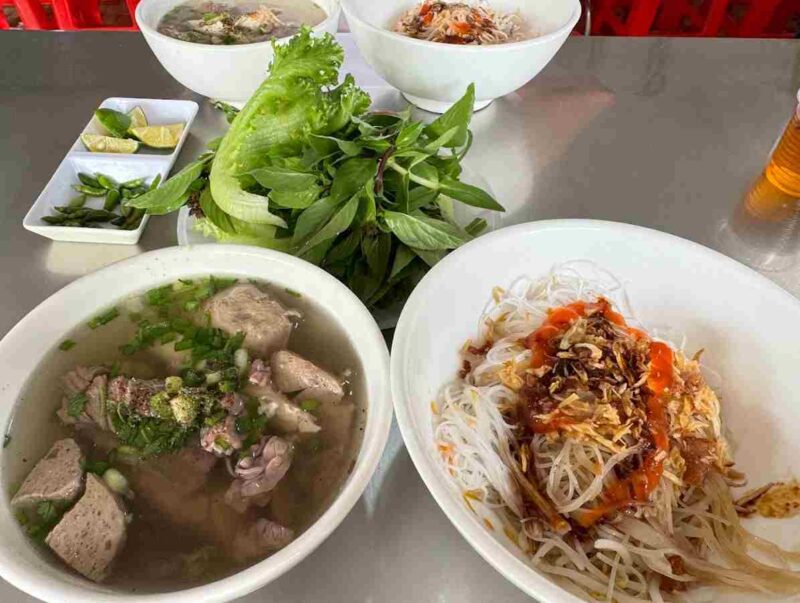 Phở Hai Tô Gia Lai