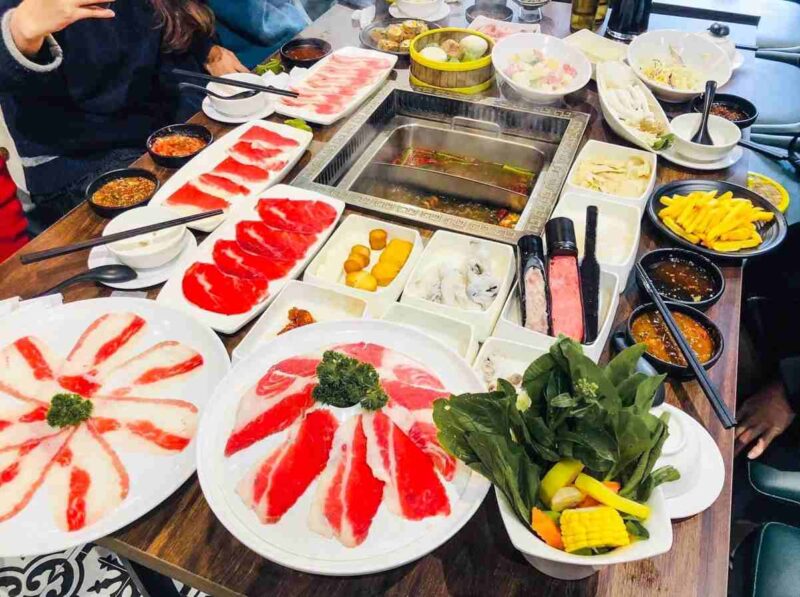 Hipot - Paradise Buffet Lẩu & Dimsum: Thiên đường lẩu Trung Hoa tại Bắc Giang