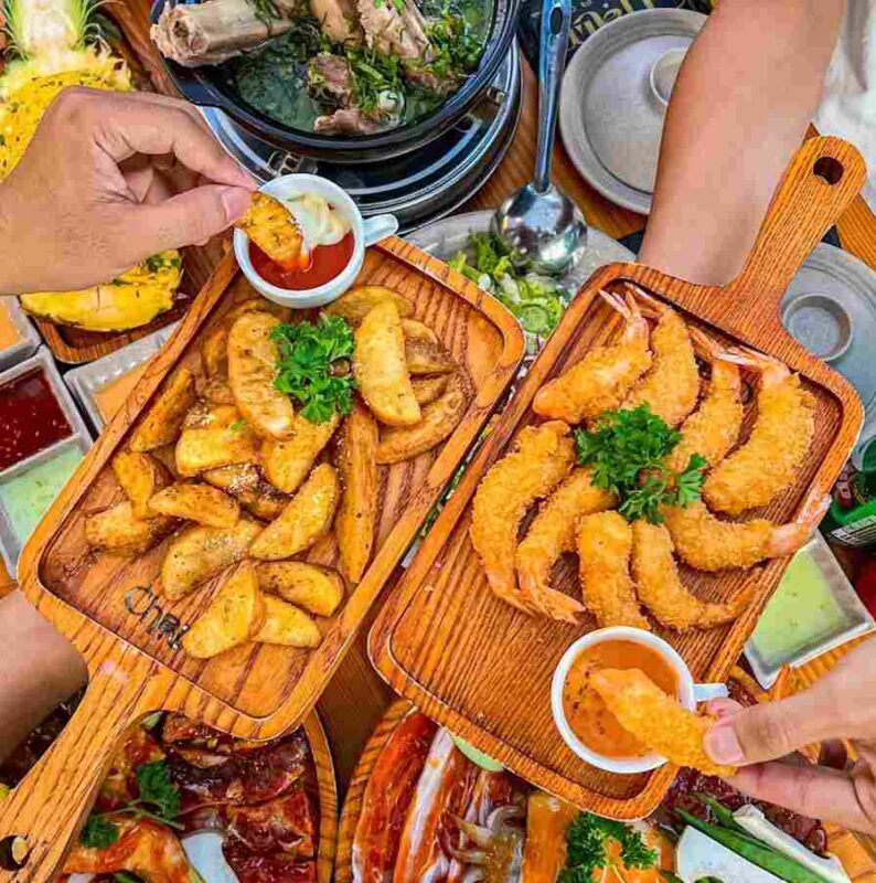 Chạm Bistro - Quán ăn ngon Cam Ranh