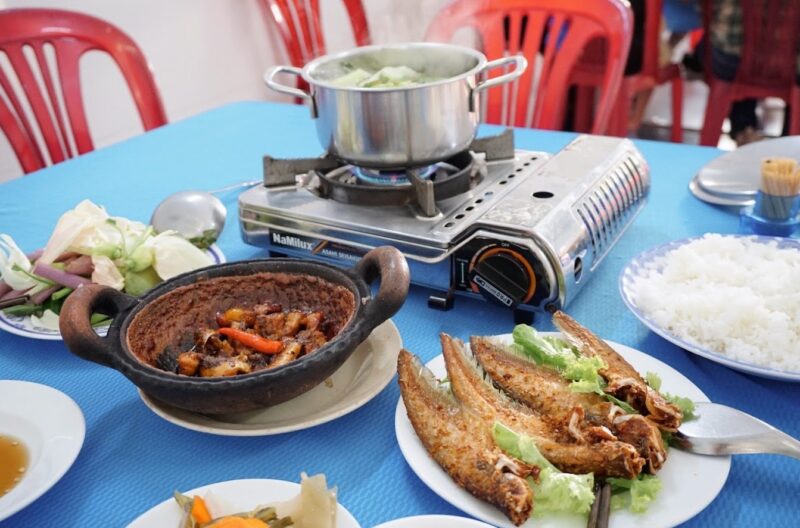 Quán cơm Ba Tâm - Hương vị quê nhà giữa lòng Cao Lãnh
