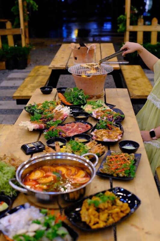 Nhà Gỗ 159K Buffet Đồng Xoài
