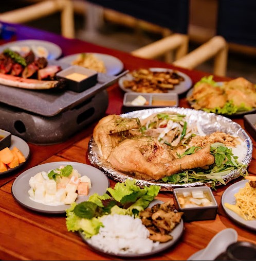 Buffet Sông Lam – Điểm đến ẩm thực lý tưởng tại Vinh