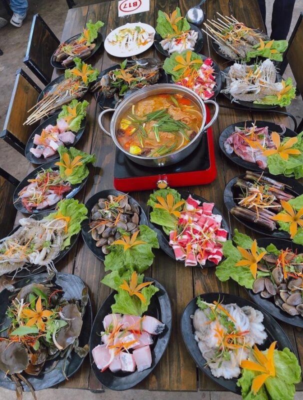 Ẩm Thực Làng Chài Cienco 5 – Hải Sản Tươi Ngon, Sạch Mà Rẻ