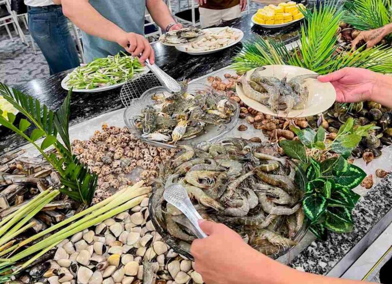 Nhà Hàng Roly Buffet – Thiên Đường Hải Sản Tại Nha Trang