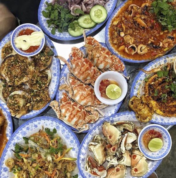 Nhà hàng Đại Hương Biển Hà Tĩnh - Thiên đường hải sản tươi sống, hương vị 3 miền