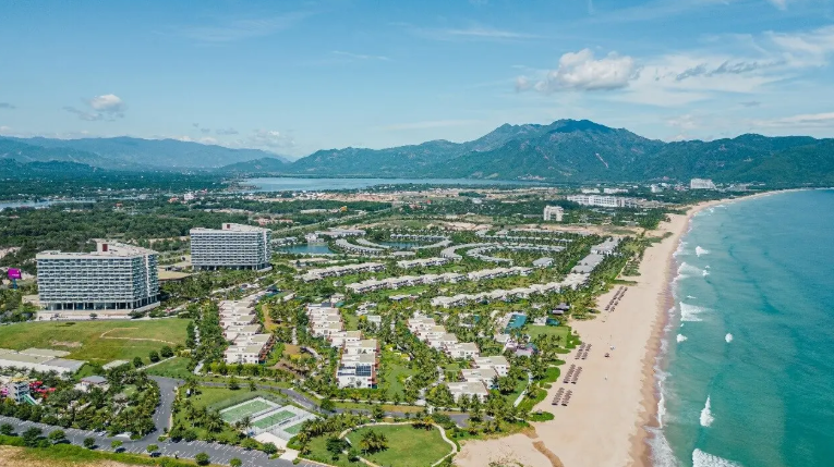 Bãi Dài được thiên nhiên ưu ái ban tặng vẻ đẹp hiếm có