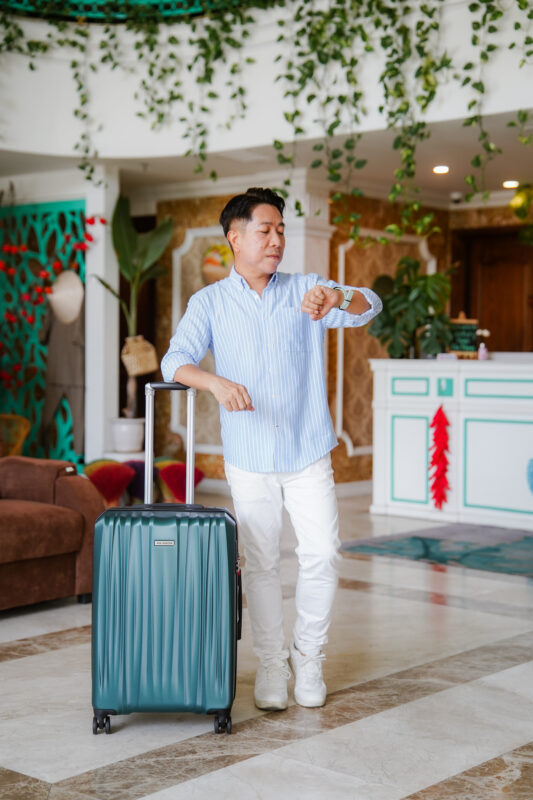 Ảnh: Ricardo Wellington 2.0 với màu sắc sang trọng, chi phí hợp lý cho những chuyến công tác